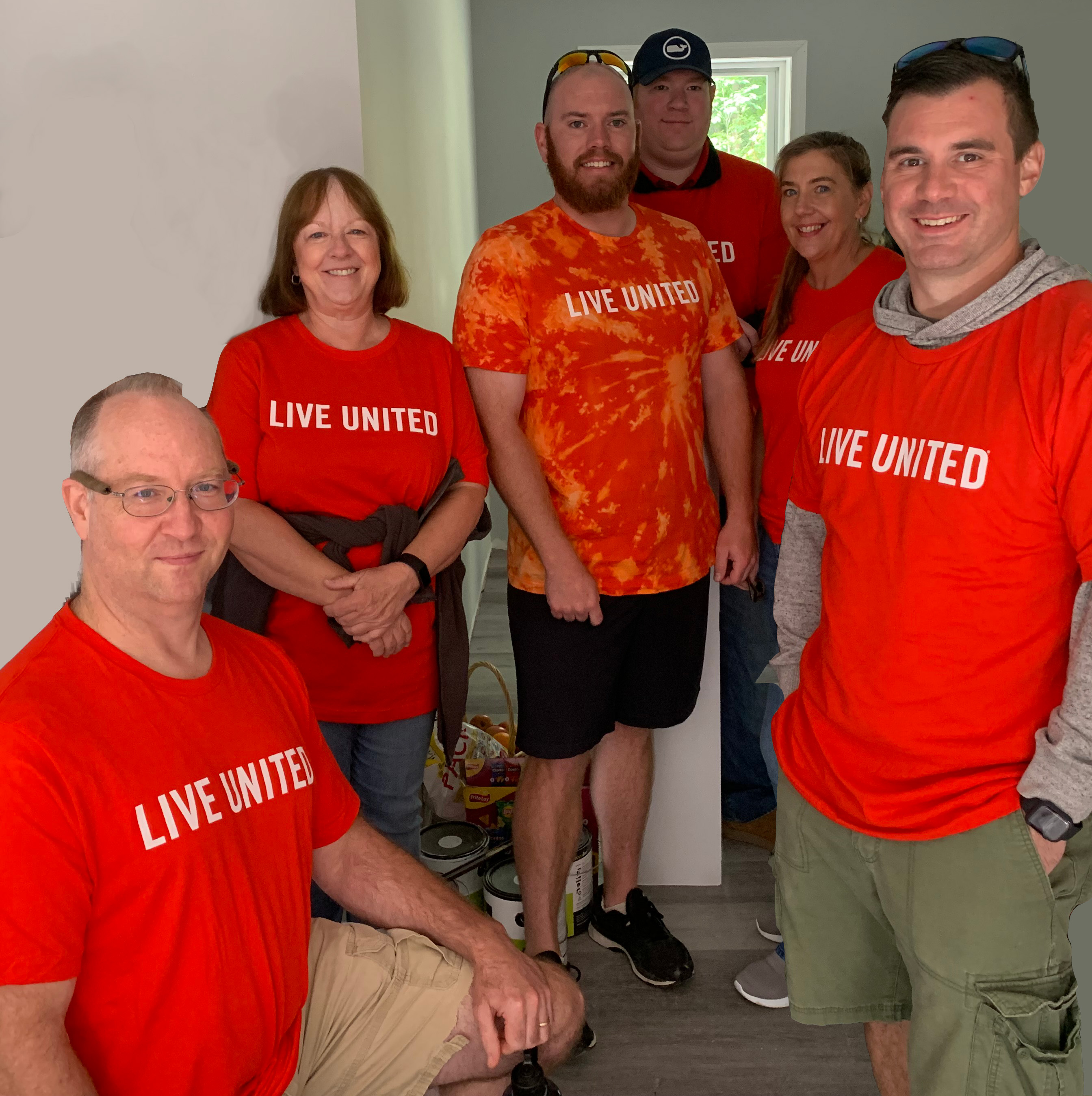 Main Street Bank Volunteers with the United Way