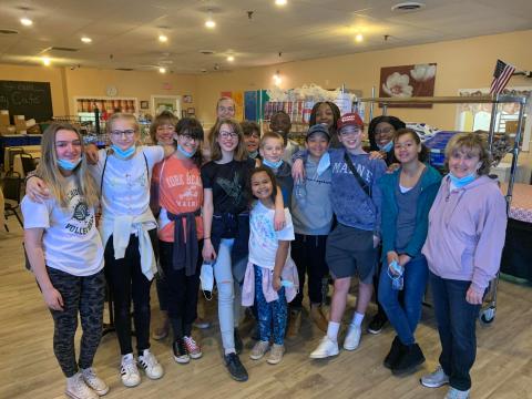 Kids group volunteers at WHEAT