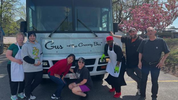 Gus the Grocery Bus